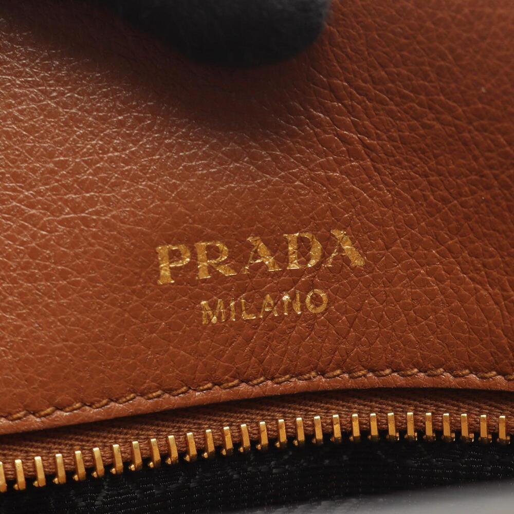 PRADA Bag - Picture 4 of 10